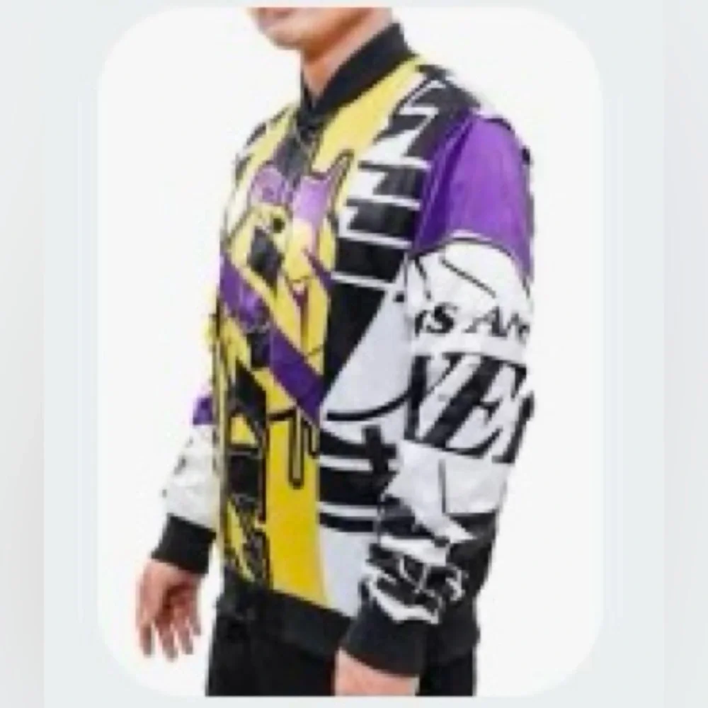 LA Lakers NBA Jacket Pro Standard Mens Medium Black Mashup Satin Bomber - Picture 11 of 11